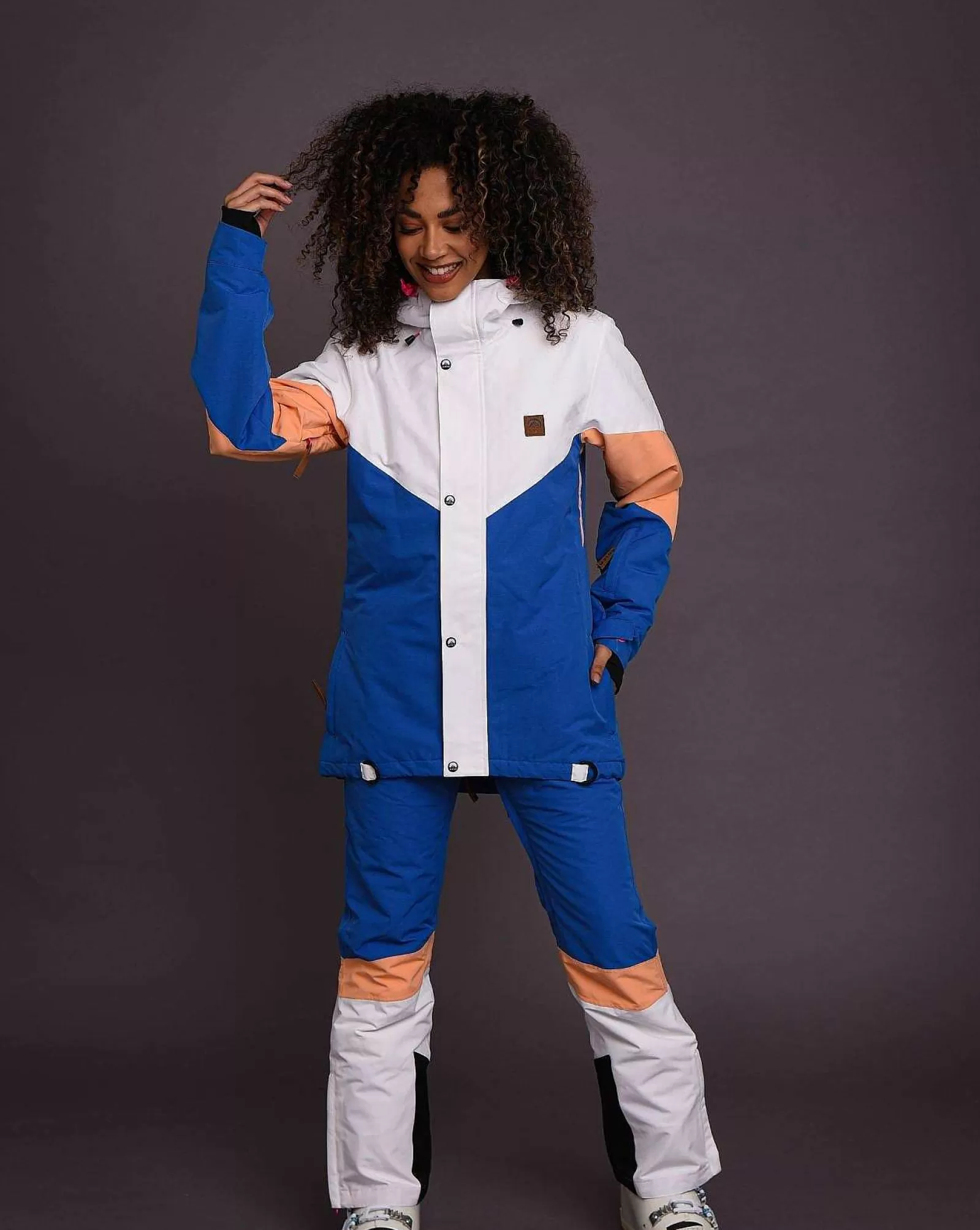 OOSC Snow Jackets<1080 Women'S Ski & Snowboard Jacket - Pastel Peach, White & Blue