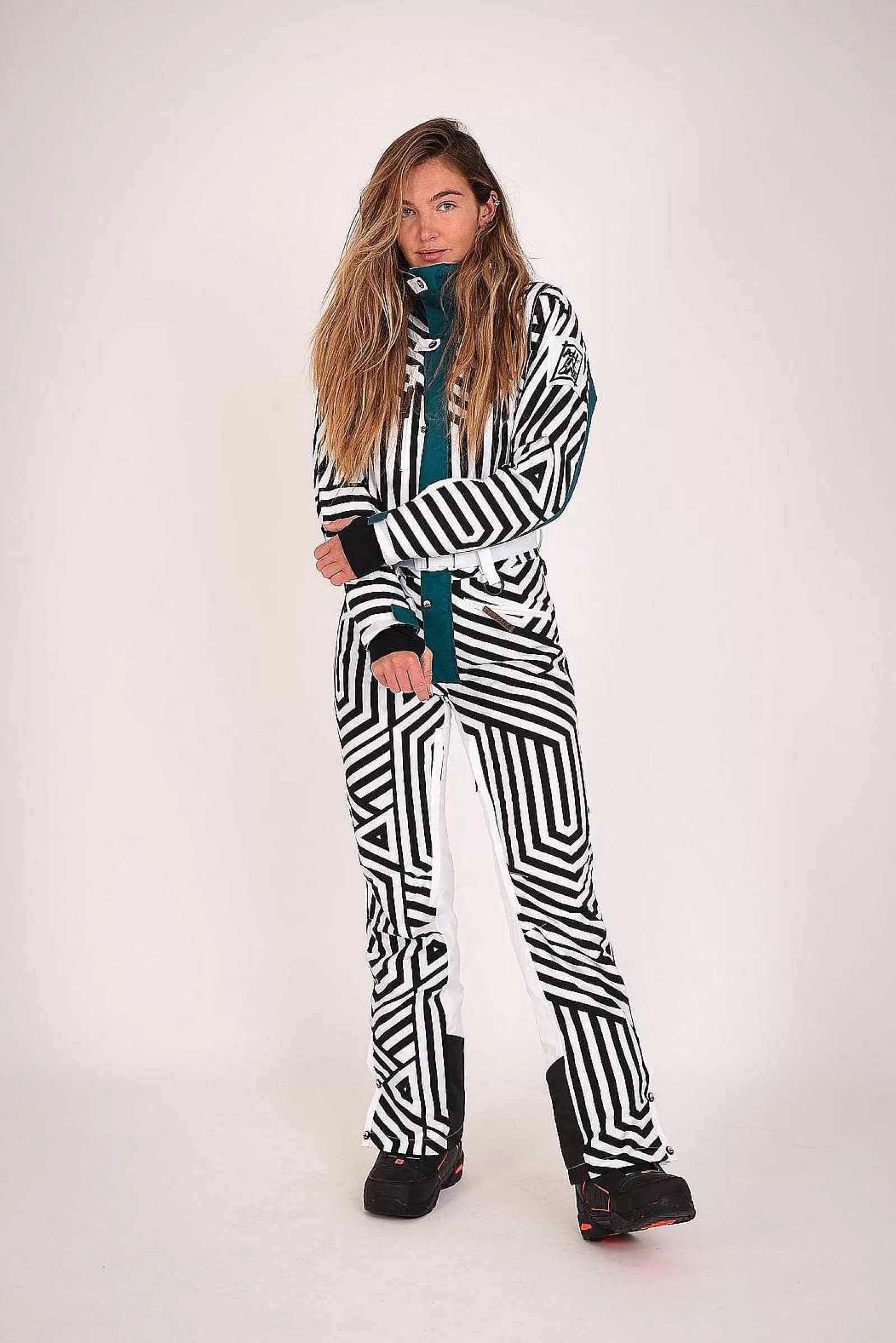 OOSC Ski Suits<Fall Line Black & White Female Ski Suit