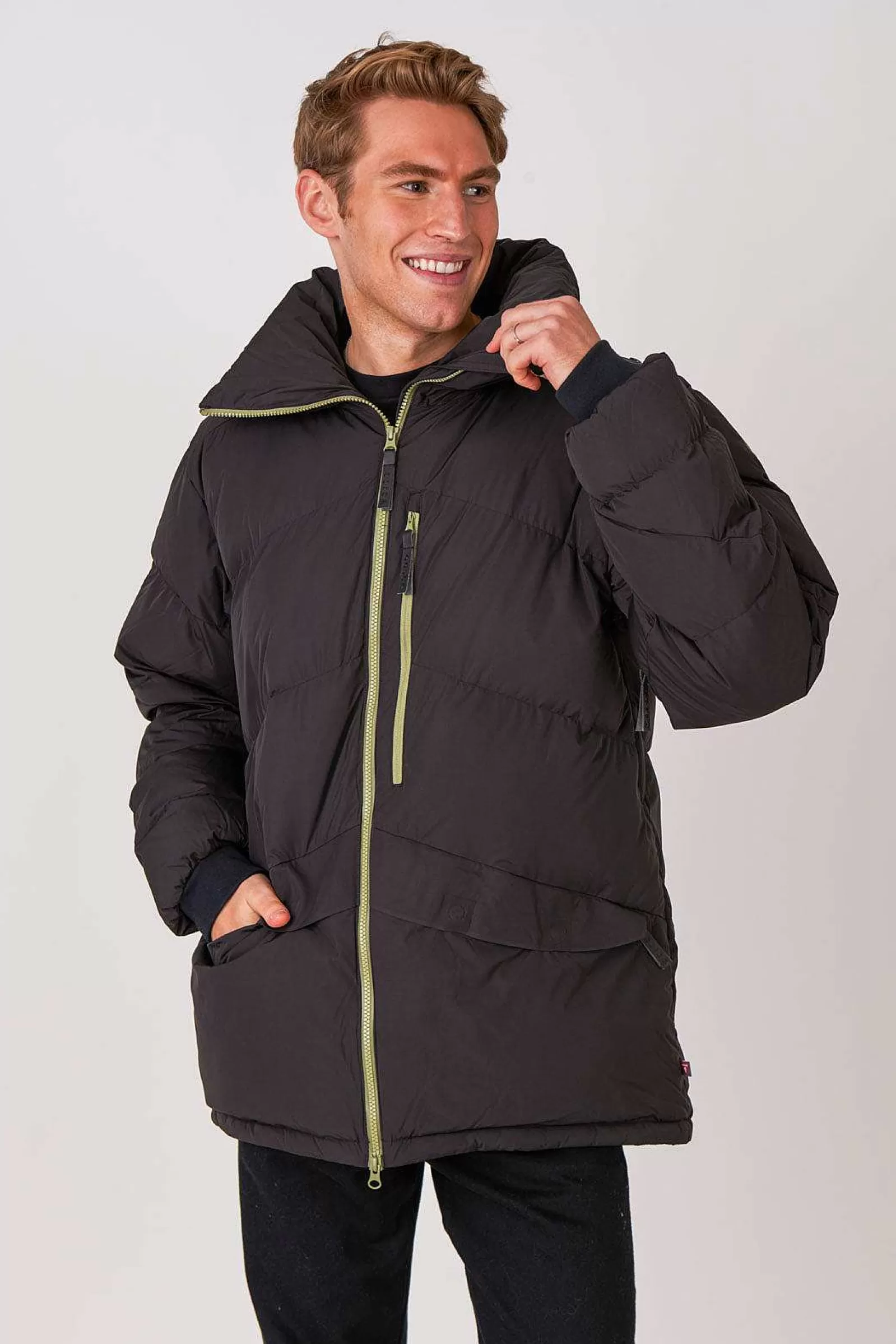 OOSC Puffer Jackets<Men'S Puffer Jacket Black