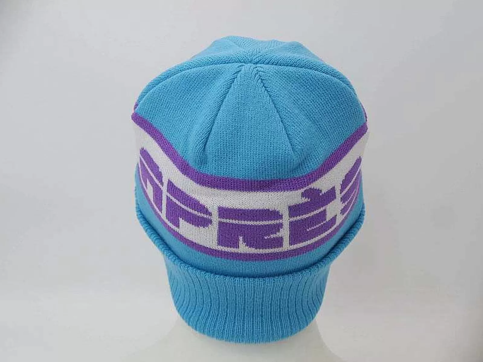 OOSC Beanies< Apres Beanie - Blue, Purple, White