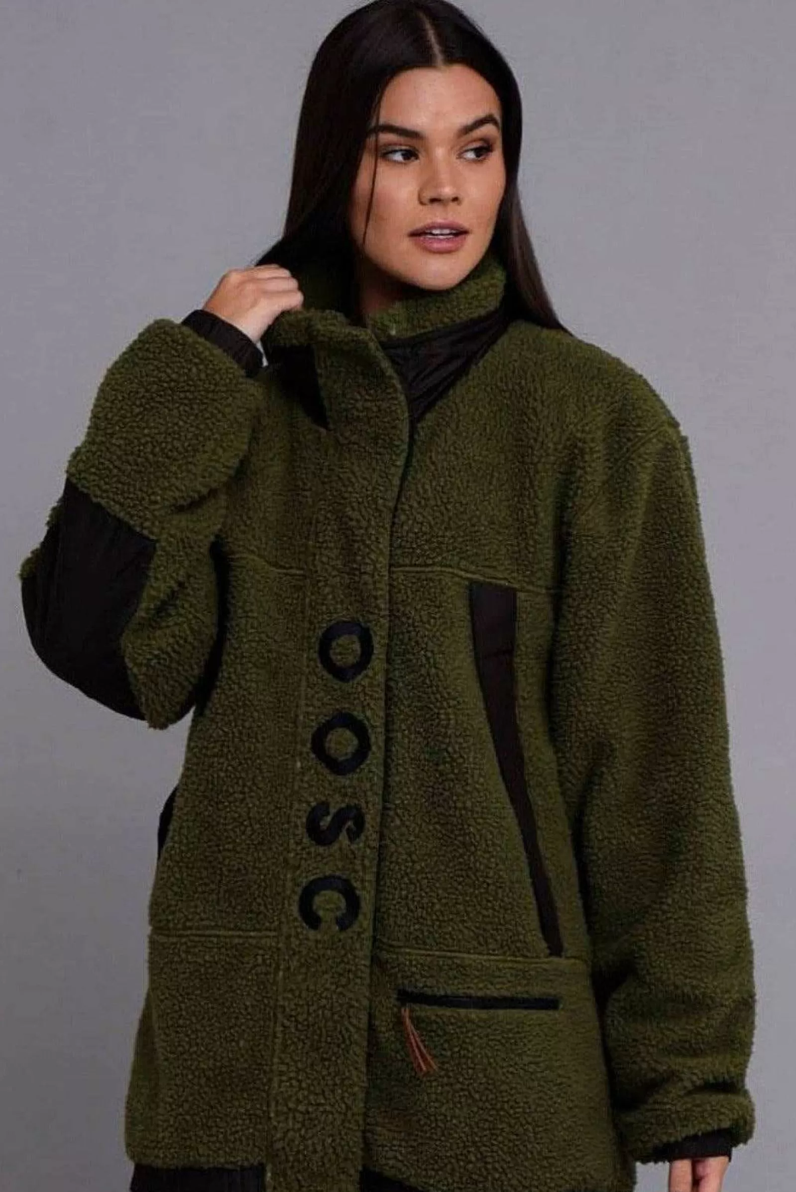 OOSC Fleece<Sherpa Fleece Jacket - Khaki / Black - Women'S