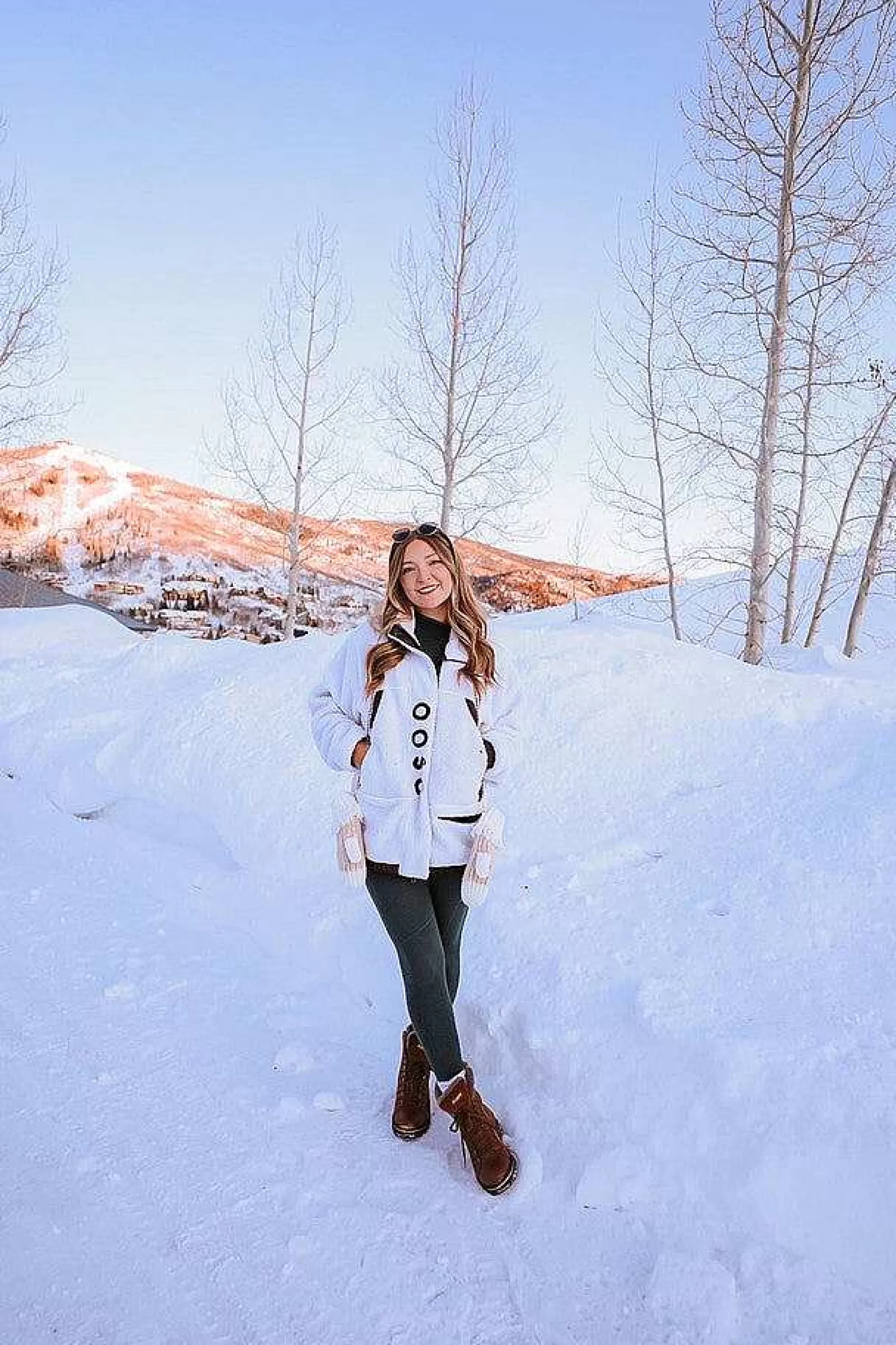 OOSC Fleece<Sherpa Fleece Jacket White / Black - Women'S