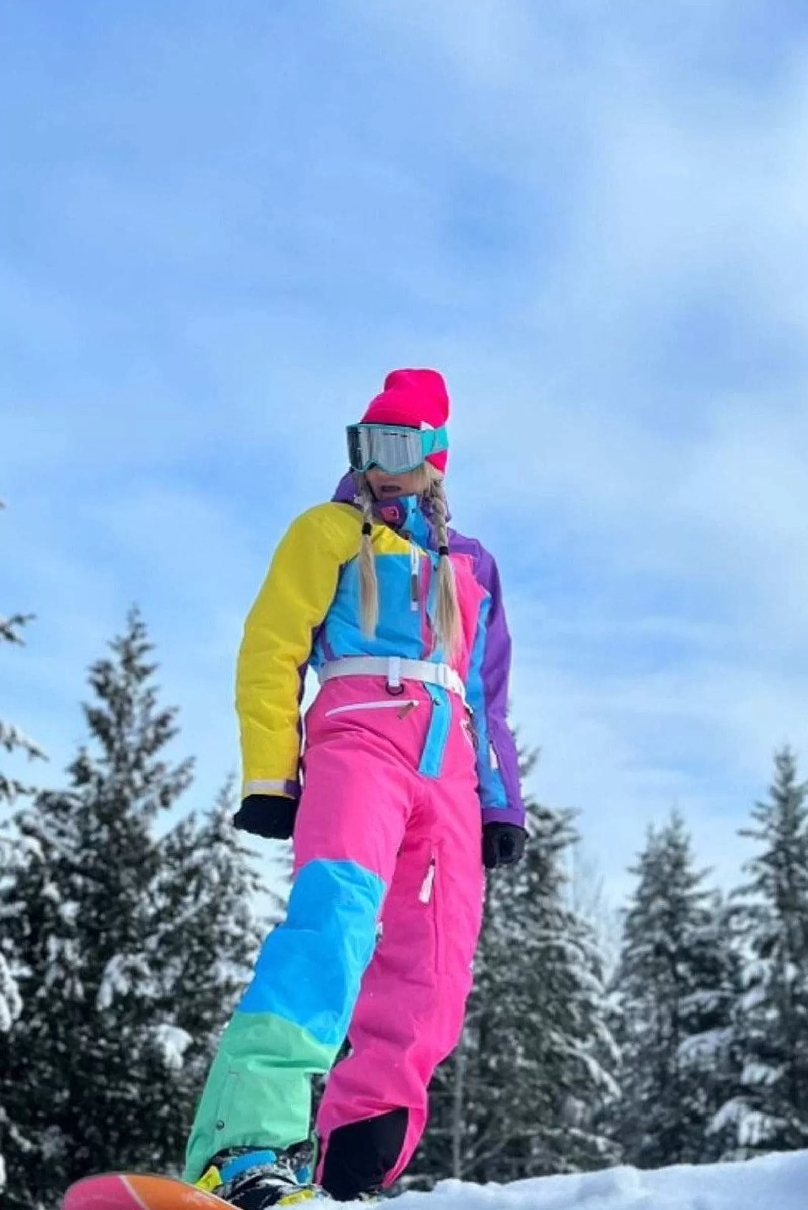 OOSC Curved Ski Suits<So Fetch Curved Female Ski Suit
